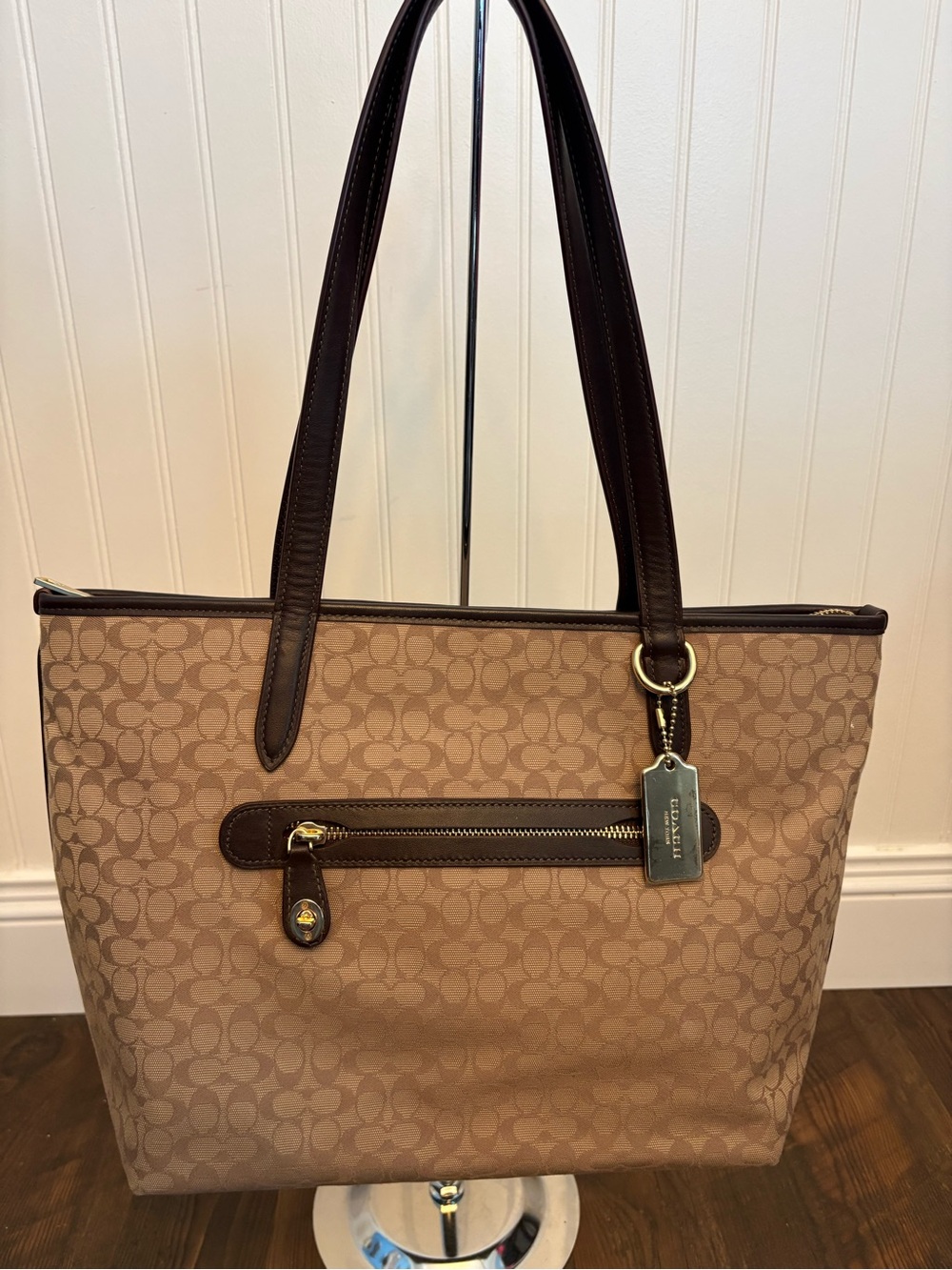 Coach Taylor Signature Jacquard Tote – Style 79579 - Picture 1 of 6